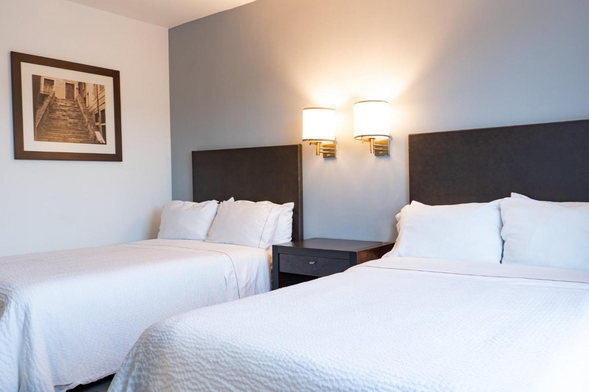 Fiesta Inn Tepic Zewnętrze zdjęcie