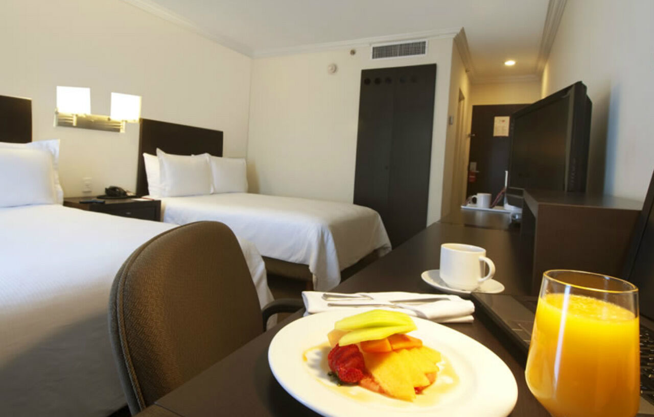 Fiesta Inn Tepic Zewnętrze zdjęcie